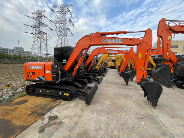 Used Hitachi ZX60 Mini Crawler Excavator with Hydraulic Pump