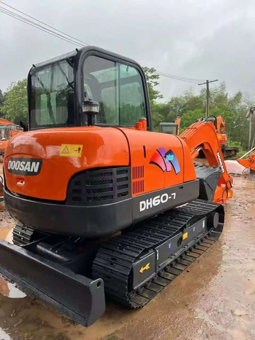 Used Doosan DH60-7 Mini Crawler Excavator with Hydraulic Pump