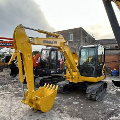 KOMATSU PC56 Mini 5 Ton Crawler Excavator 