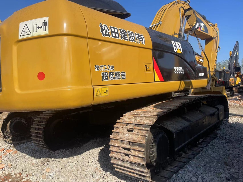 Caterpillar336