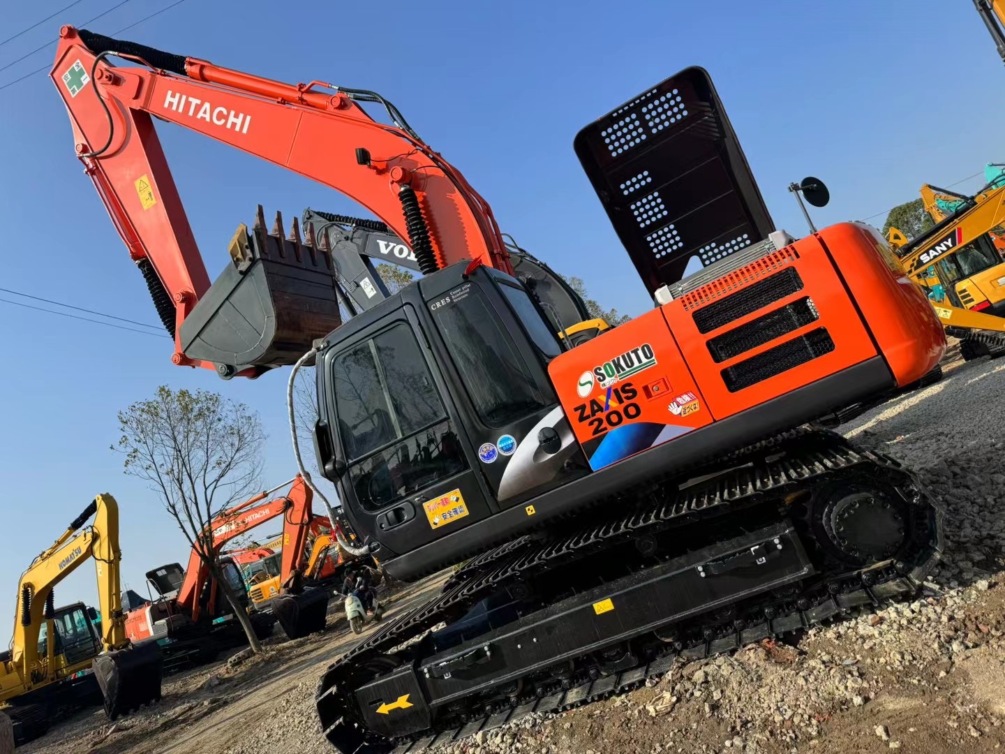 Used Hitachi ZX200 Crawler Excavator with Hydraulic Pump
