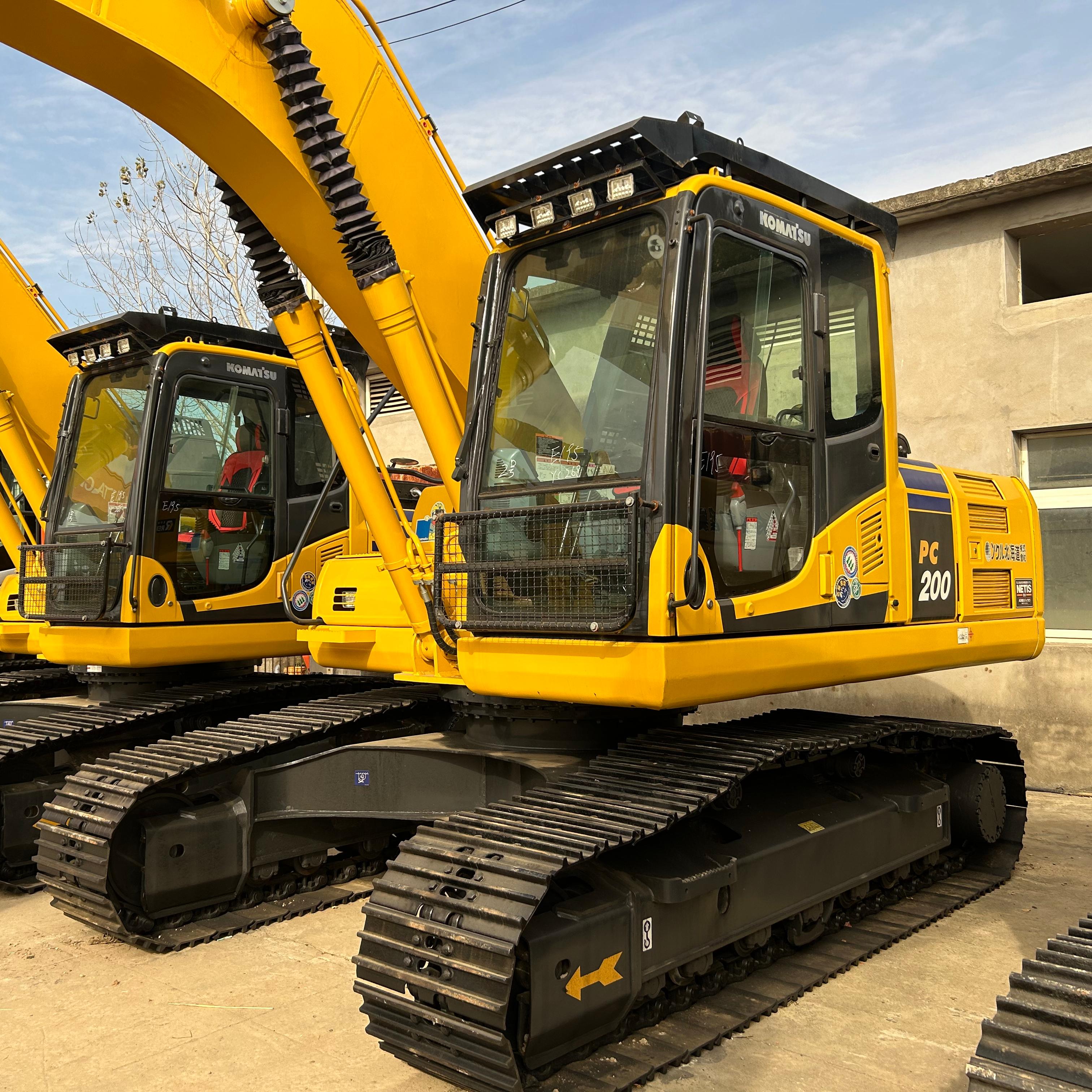 Japan Original for Komatsu PC200 20Ton Medium Excavator Hydraulic Crawler Construction Machinery with Core Engine Motor in Stock