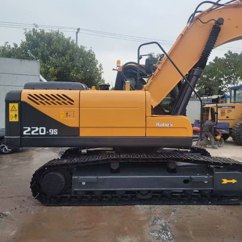 Used Hyundai R220-9S Hydraulic Excavator with Cummins Engine